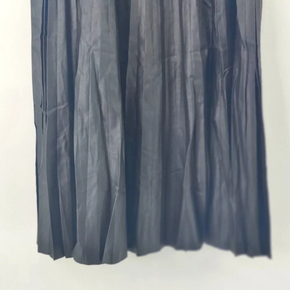 New Banana Republic Long Faux Leather Skirt Size S - Picture 3 of 9